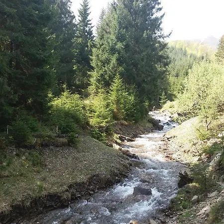 Semesterbostad верховинський